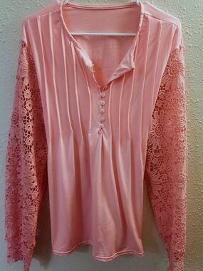 3 XL Boutique Pink Lace Sleeve Button Front Blouse